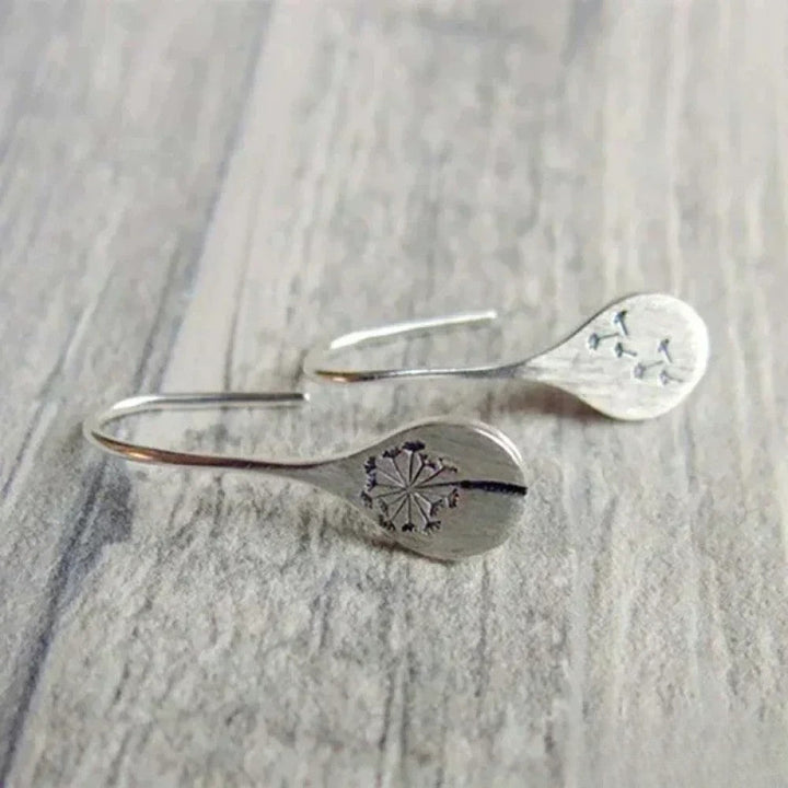 Elegant Silver Earrings in Dandelion Leaf Design