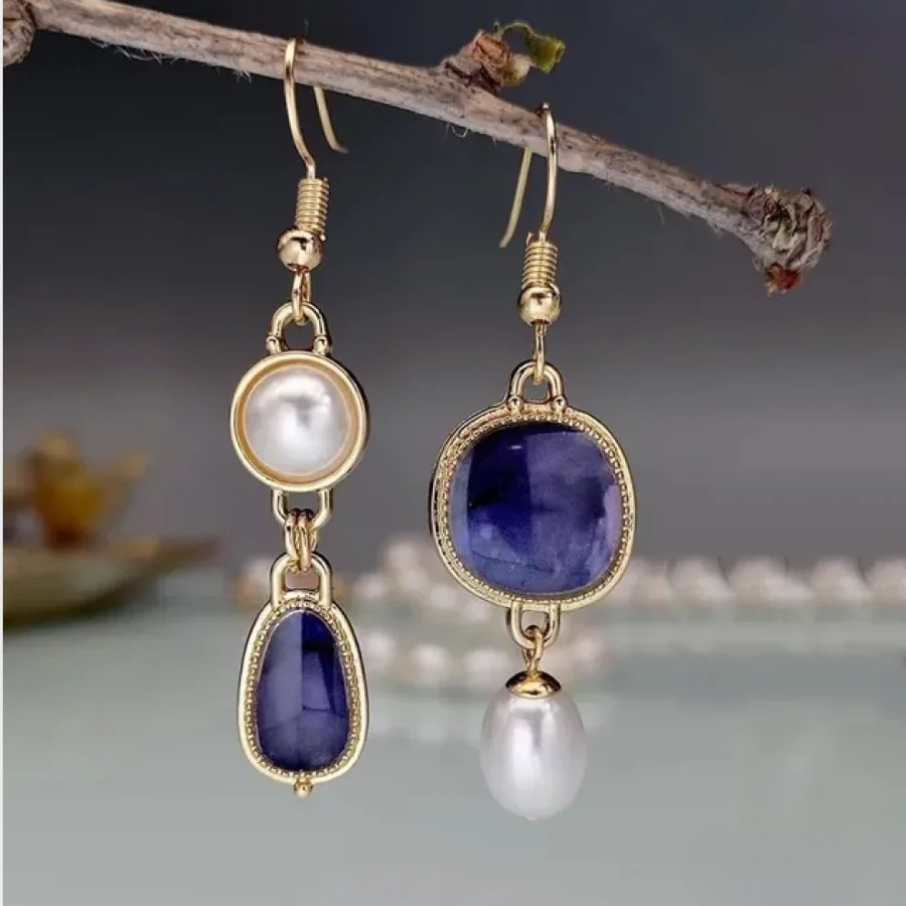 Retro Blue Stone Earrings