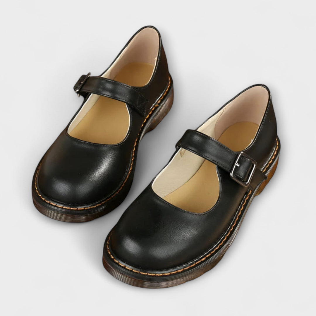 Ladies Vintage Mary Jane Shoes – Classic Leather Shoes with Strap & Comfort Sole